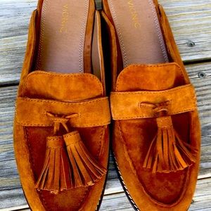 Vionic women’s size 10 never worn slide on leather shoes
